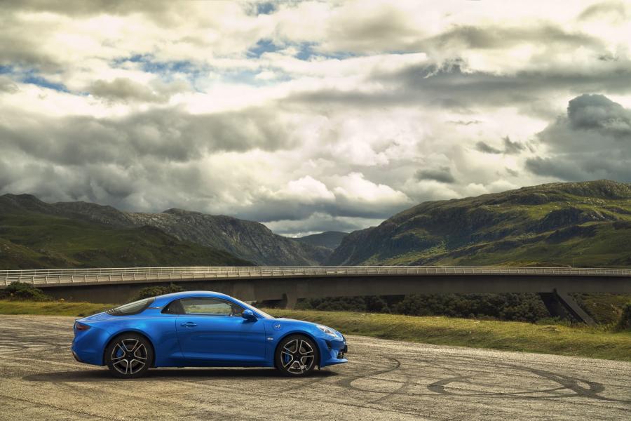  Alpine A110 Premiere Edition 2018 года  (UK) (фото 11 из 40)